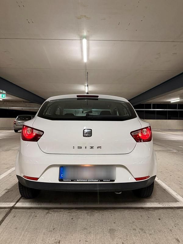 Weiß Gebraucht 2012 Seat Ibiza Coupé | 4.200 € (Fairer Preis) - Bild 1/4