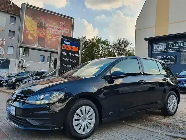 Gebraucht VW Golf VII 86 PS (63 kW) 2017 Schwarz Limousine