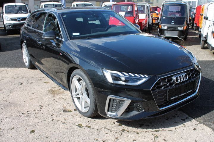 Gebraucht Audi A4 S-Line 204 PS (150 kW) 2023 Schwarz Kombi