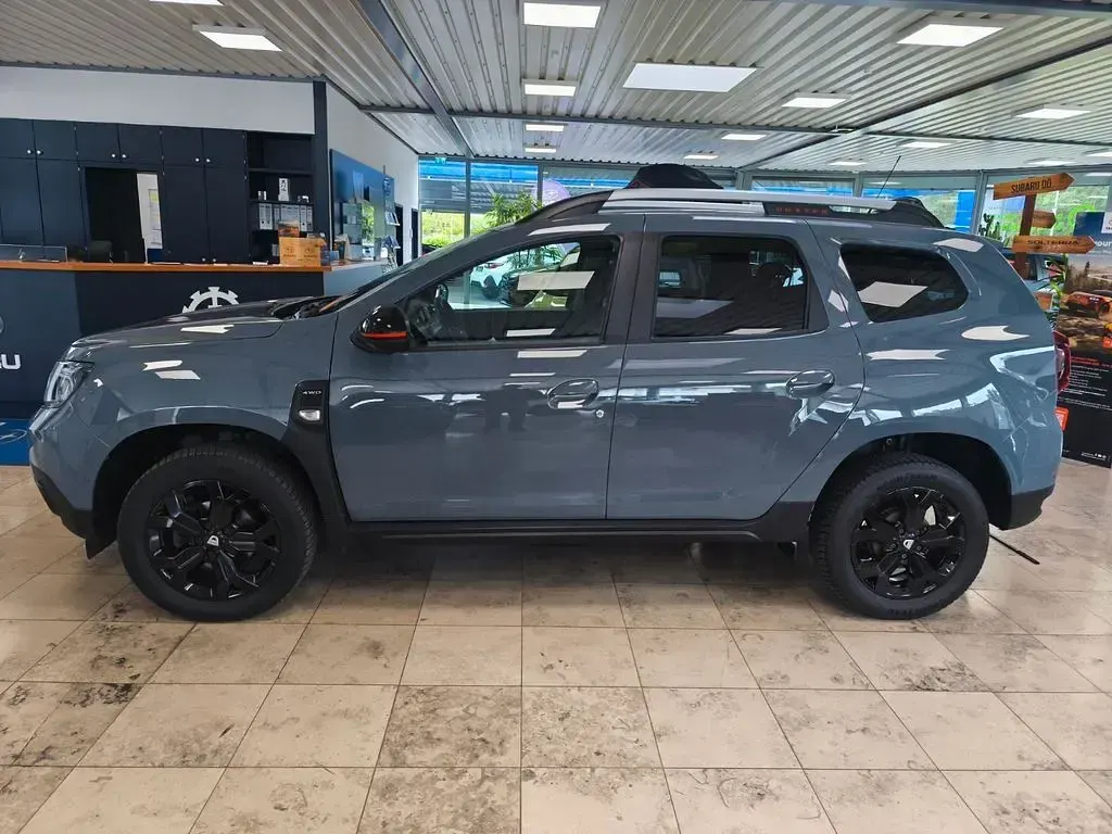 Gebraucht Dacia Duster Extreme 150 PS (110 kW) 2022 Grau SUV