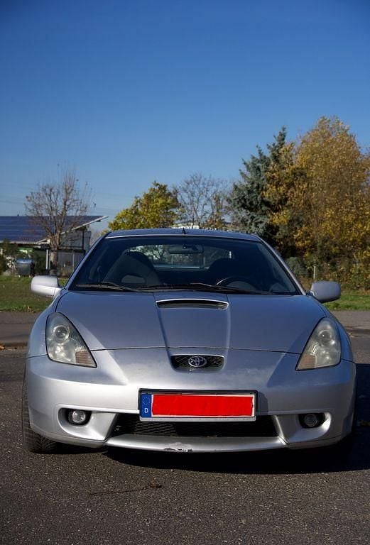 Silber Gebraucht 2000 Toyota Celica Coupé | 3.888 € (Superpreis) - Bild 1/4