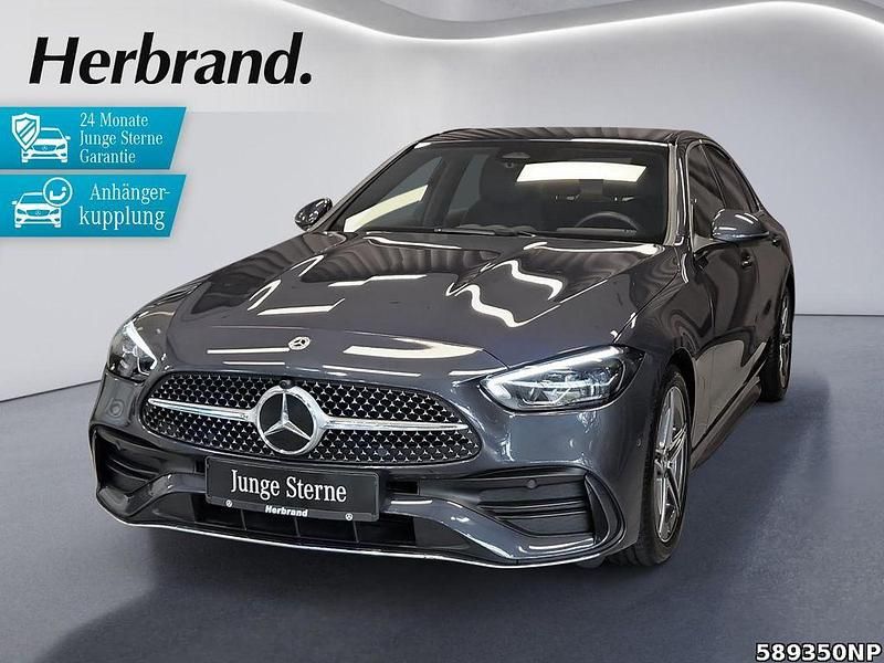 Metalliclack sodalithblau Gebraucht 2024 Mercedes C220 AMG Limousine | 41.480 € (Fairer Preis) - Bild 1/4