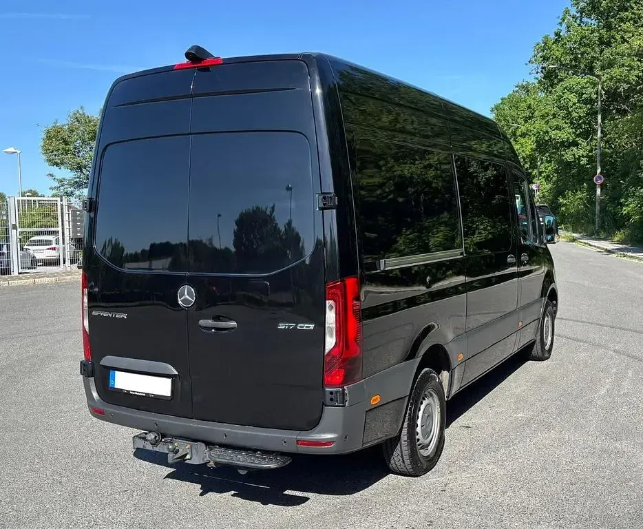 Gebraucht Mercedes Sprinter 170 PS (125 kW) 2021 Schwarz Van