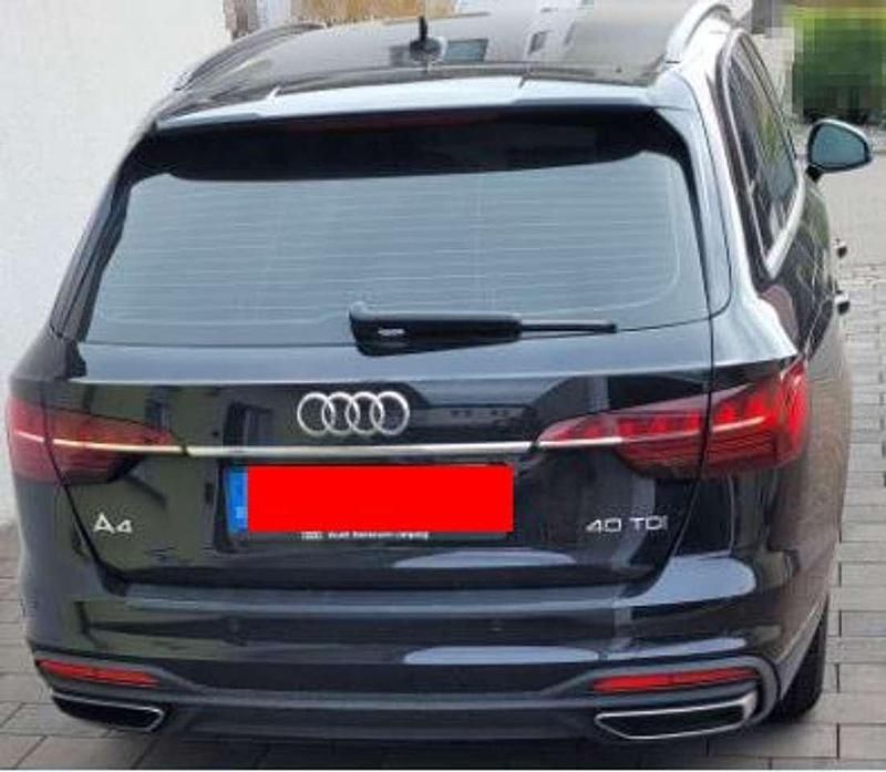 Gebraucht Audi A4 Design 204 PS (150 kW) 2022 Schwarz Kombi