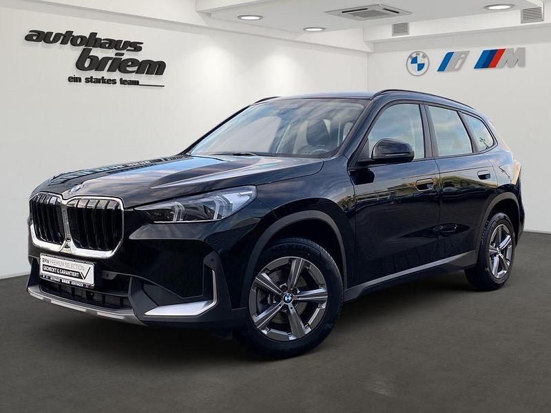 Schwarz ii Gebraucht 2022 BMW X1 SUV | 29.900 € (Teuer) - Bild 1/4