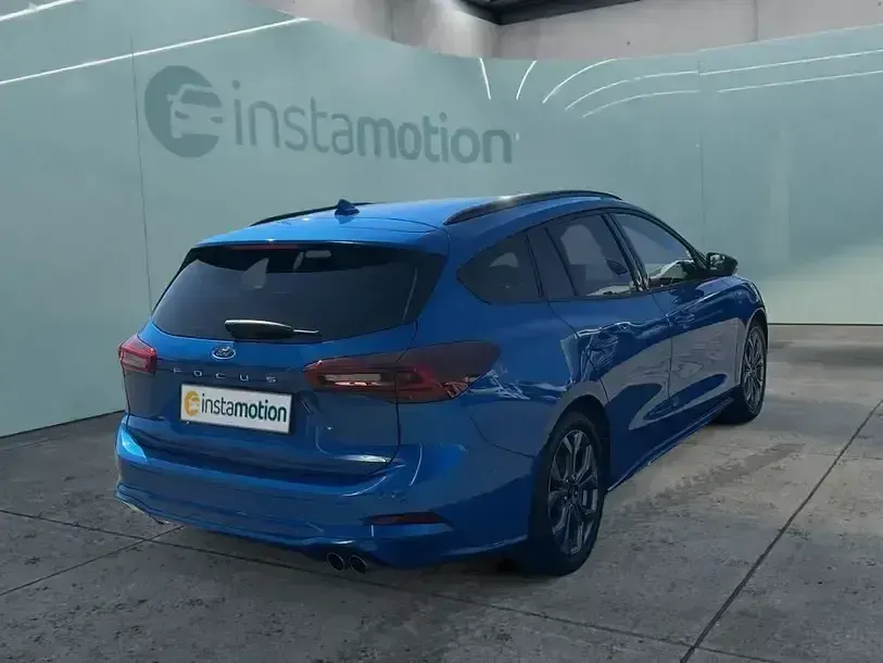 Gebraucht Ford Focus ST-Line X 155 PS (114 kW) 2023 Blau Kombi