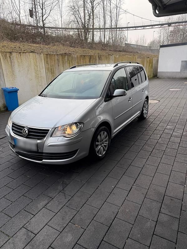 Gebraucht VW Touran 140 PS (102 kW) 2008 Silber Van / Kleinbus