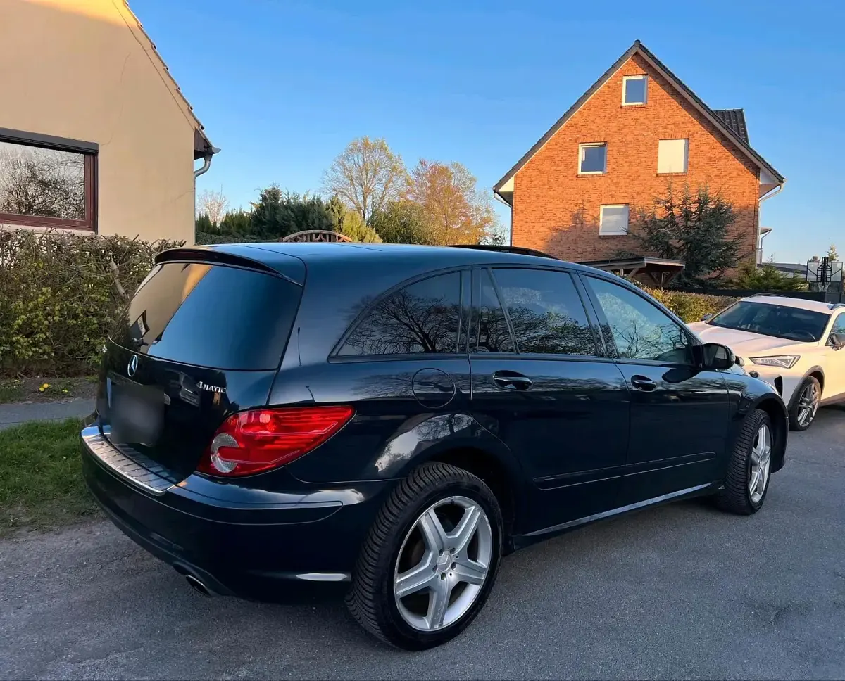 Gebraucht Mercedes R350 AMG line 272 PS (200 kW) 2008 Schwarz Kombi