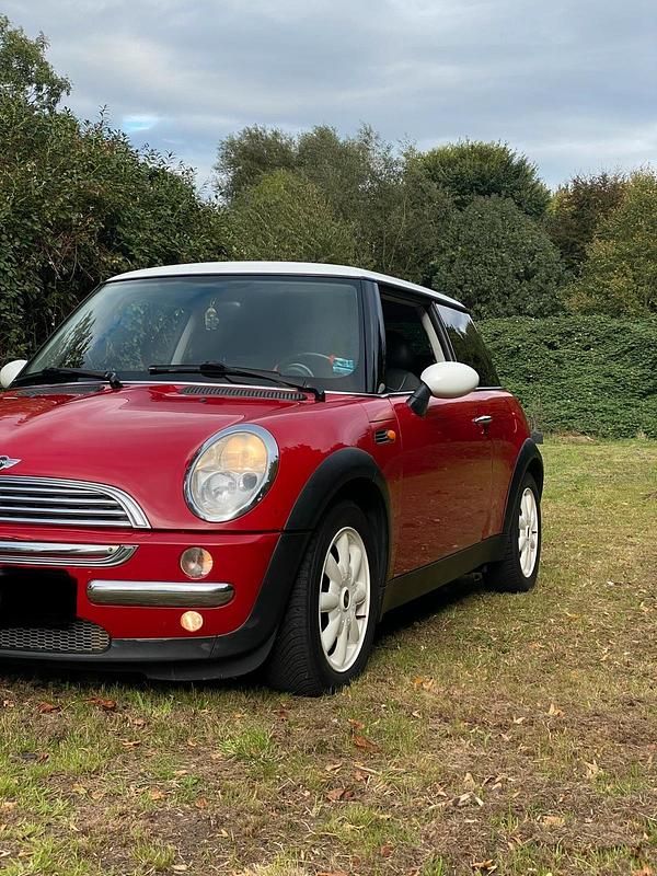 Gebraucht Mini Cooper 116 PS (85 kW) 2004 Rot Kleinwagen