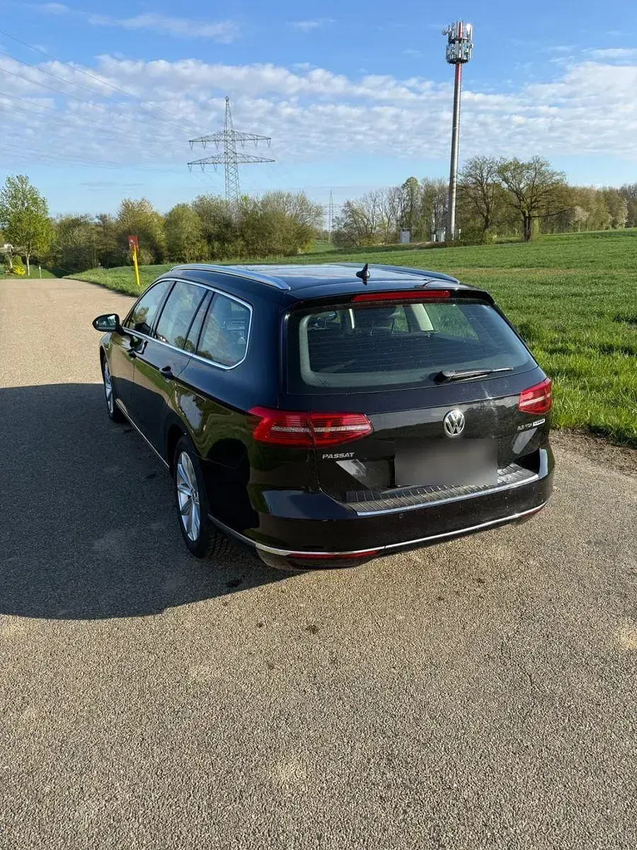 Używany VW Passat Highline 150 KM (110 kW) 2016 Czarny Kombi