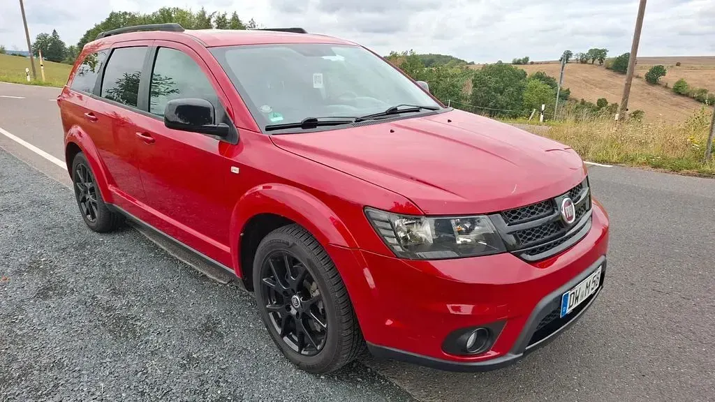 Gebraucht Fiat Freemont Black Code 170 PS (125 kW) 2014 Rot SUV