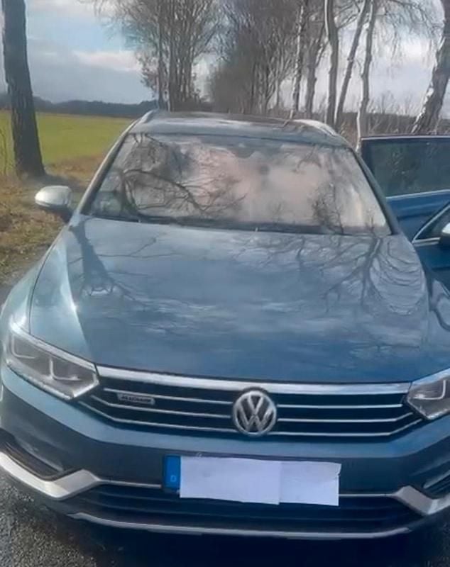Gebraucht VW Passat Alltrack 240 PS (176 kW) 2018 Blau Kombi