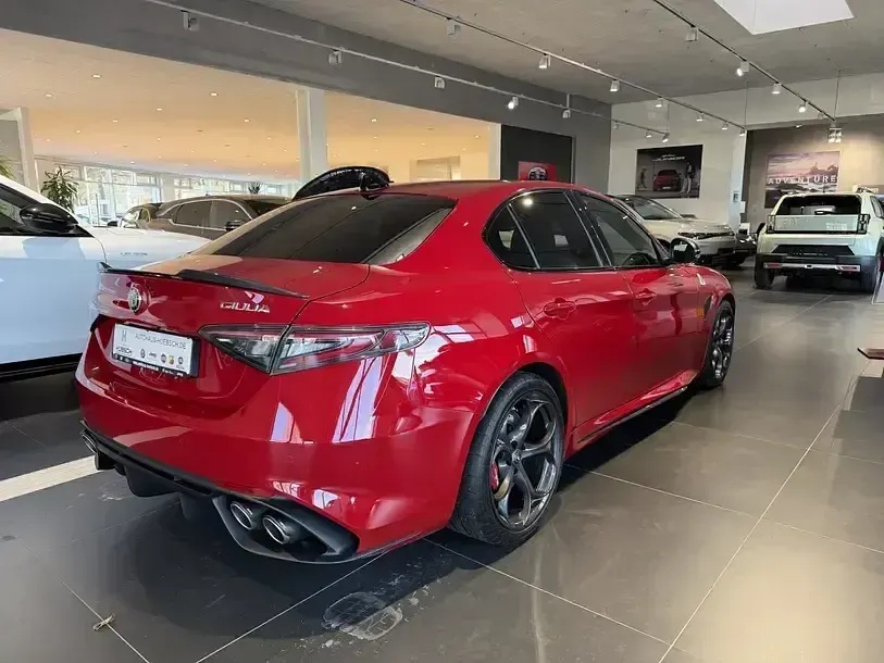 Gebraucht Alfa Romeo Giulia Quadrifoglio 519 PS (381 kW) 2023 Rosso alfa, uni Limousine