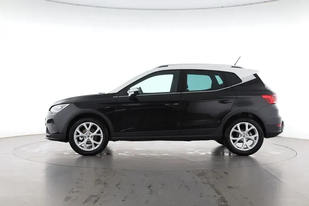 Neu Seat Arona FR 116 PS (85 kW) 2026 Midnight schwarz SUV