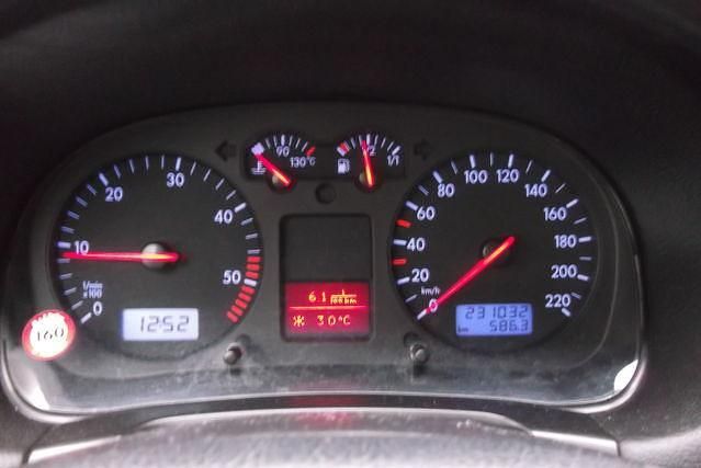 Gebraucht VW Golf IV 90 PS (66 kW) 1999 Blau metallic Kleinwagen