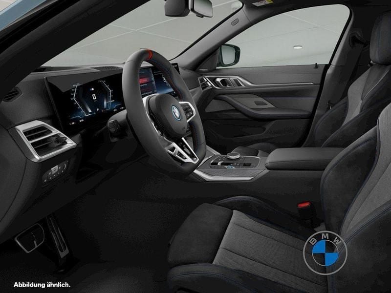 Gebraucht BMW i4 Performance 400 kW (544 PS) 2025 Cape york gruen metallic Limousine