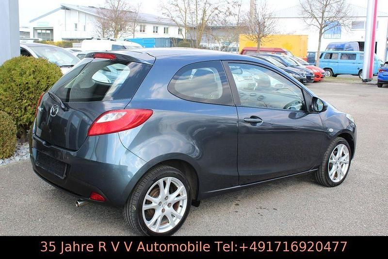 Gebraucht Mazda 2 Inclusive 86 PS (63 kW) 2009 Grau Kleinwagen