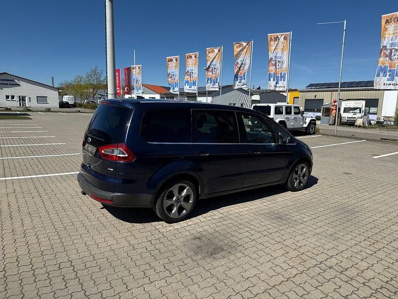 Gebraucht Ford Galaxy Titanium 140 PS (102 kW) 2009 Blau Van / Kleinbus