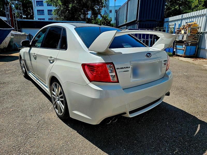 Gebraucht Subaru Impreza 300 PS (220 kW) 2014 Weiß Limousine