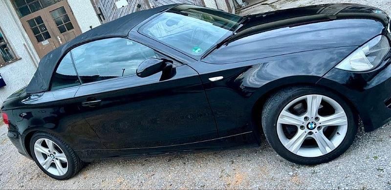 Gebraucht BMW 120 Cabriolet Sport Line 170 PS (125 kW) 2008 Schwarz Cabrio