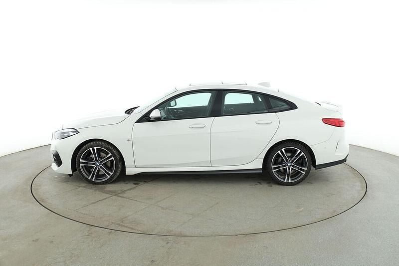 Gebraucht BMW 220 M Sport 190 PS (139 kW) 2020 Weiß Coupé