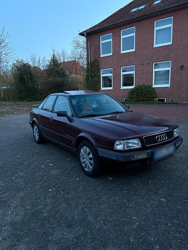 Second-hand Audi 80 90 CP (66 kW) 1993 Roșu Berlinǎ