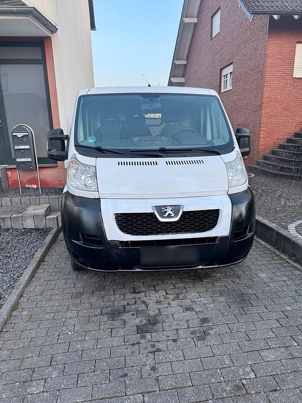 Gebraucht Peugeot Boxer 101 PS (74 kW) 2008 Weiß Van