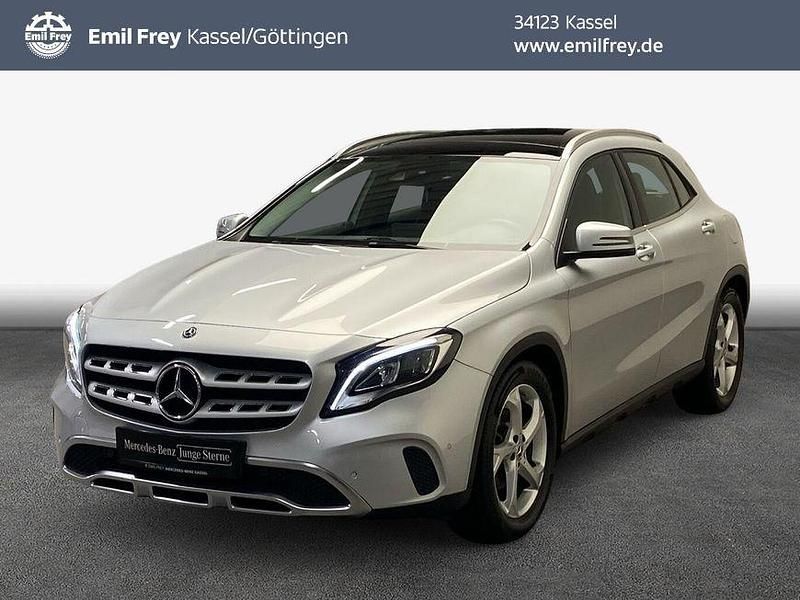 Gebraucht Mercedes GLA200 Urban 156 PS (114 kW) 2019 Iridiumsilber metallic SUV