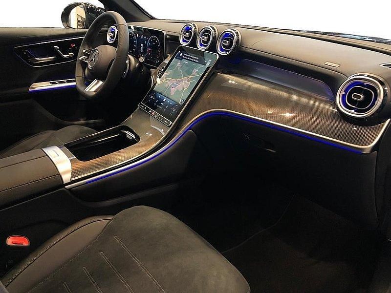 Gebraucht Mercedes GLC300 258 PS (189 kW) 2025 Metalliclack graphitgrau Coupé