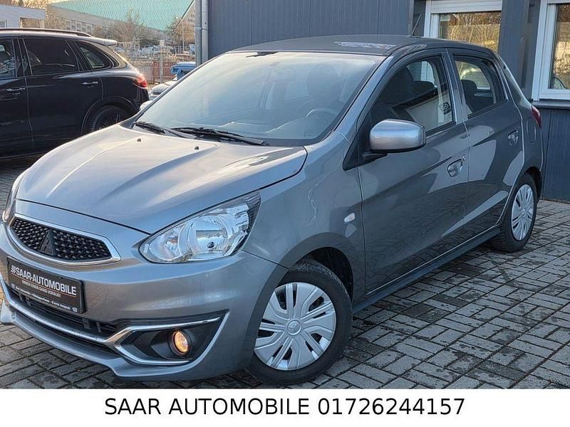 Gebraucht Mitsubishi Space Star Basis 71 PS (52 kW) 2019 Grau Kleinwagen