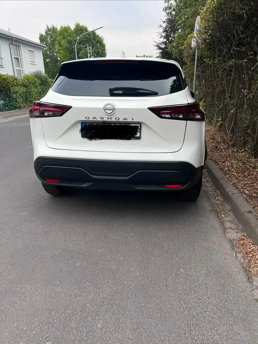 Gebraucht Nissan Qashqai 158 PS (116 kW) 2023 Weiß SUV