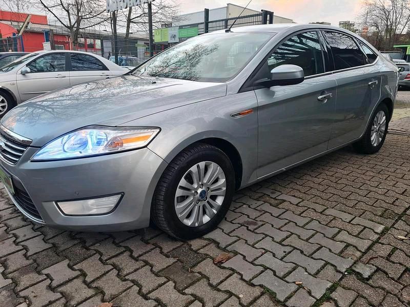 Gebraucht Ford Mondeo 160 PS (117 kW) 2007 Grau Limousine