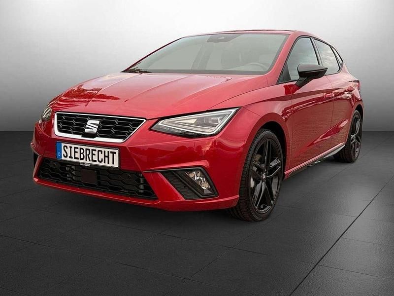 Rot Neu 2025 Seat Ibiza Black Edition Limousine | 28.090 € - Bild 1/4