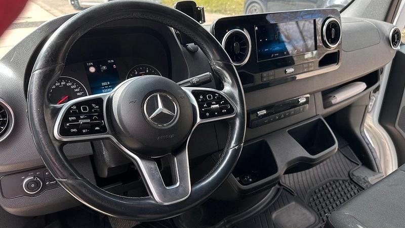 Gebraucht Mercedes Sprinter 190 PS (139 kW) 2019 Weiß Van