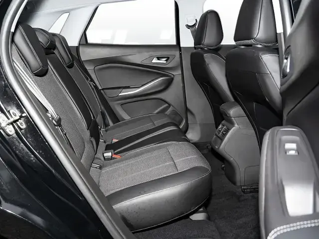 Gebraucht Opel Grandland X 131 PS (96 kW) 2024 Schwarz SUV