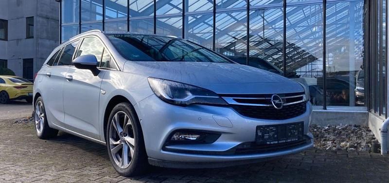 Gebraucht Opel Astra Innovation 150 PS (110 kW) 2019 Flip chip/magnetic silver Kombi