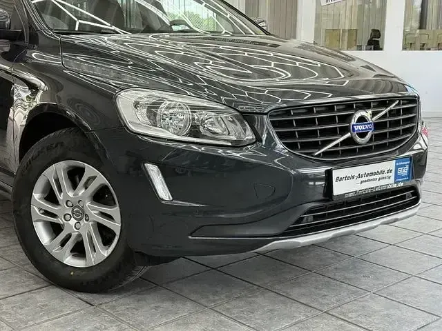 Gebraucht Volvo XC60 Kinetic 150 PS (110 kW) 2016 Savile grey / metallic SUV