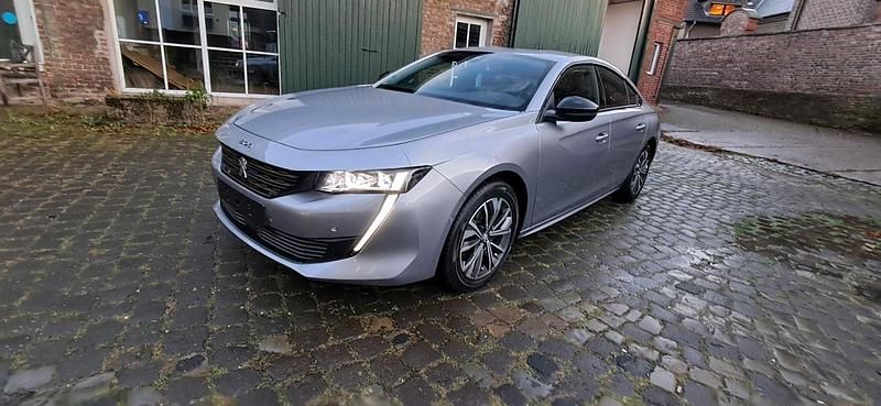 Grau Gebraucht 2022 Peugeot 508 Limousine | 18.998 € (Guter Preis) - Bild 1/4