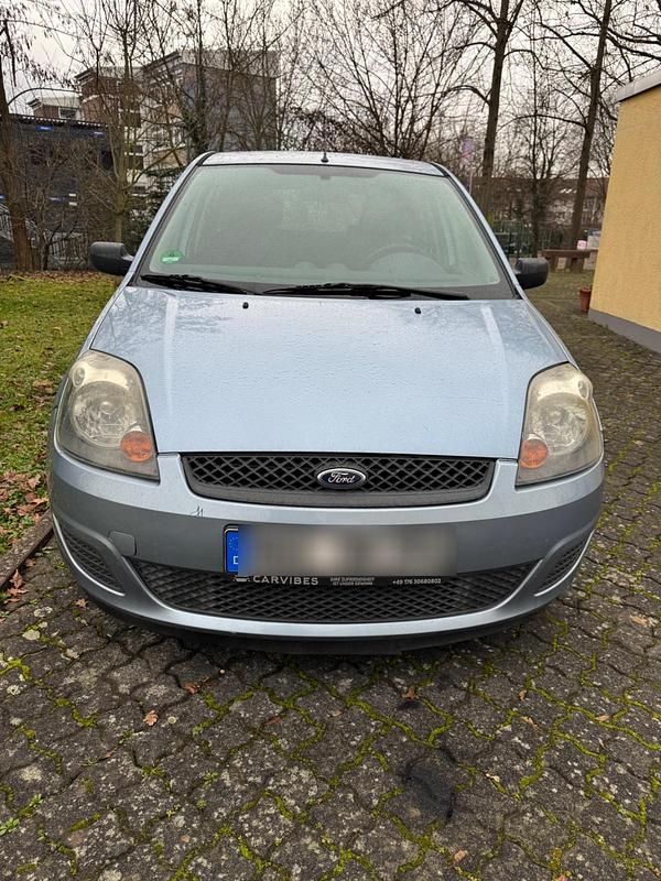 Silber Gebraucht 2007 Ford Fiesta Kleinwagen | 1.200 € (Fairer Preis) - Bild 1/4