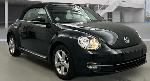 Gebraucht VW Beetle Cabriolet Design 160 PS (117 kW) 2014 Schwarz (schwarz) Cabrio