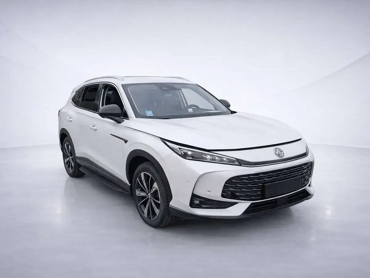 Gebraucht MG HS Luxury 272 PS (200 kW) 2025 Pearl white SUV