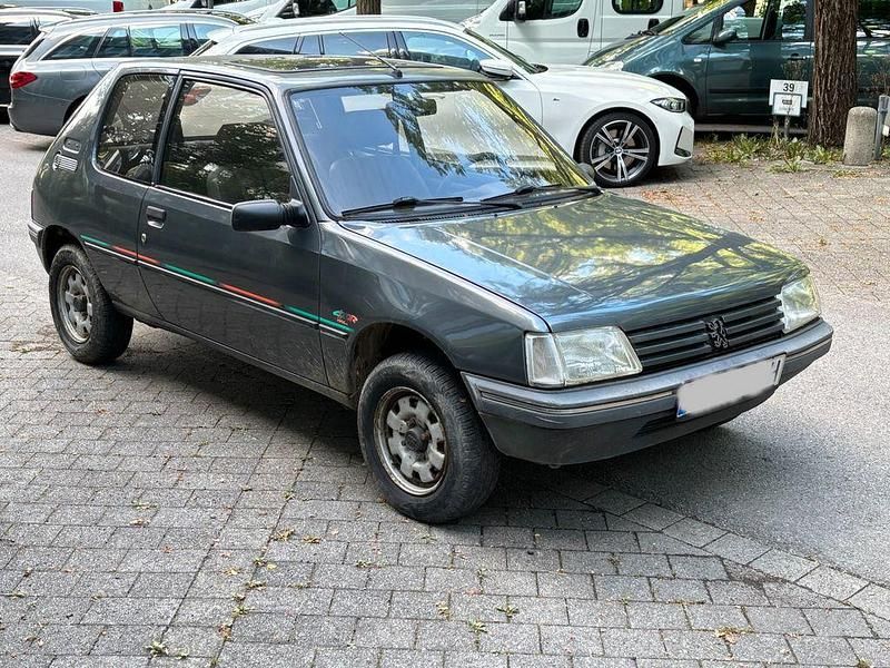 Grau Gebraucht 1991 Peugeot 205 Kleinwagen | 2.900 € - Bild 1/4