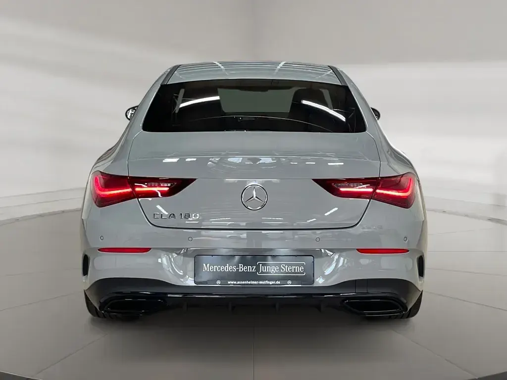 Gebraucht Mercedes CLA180 AMG 136 PS (100 kW) 2025 Manufaktur lack manufaktur alpingrau uni Coupé