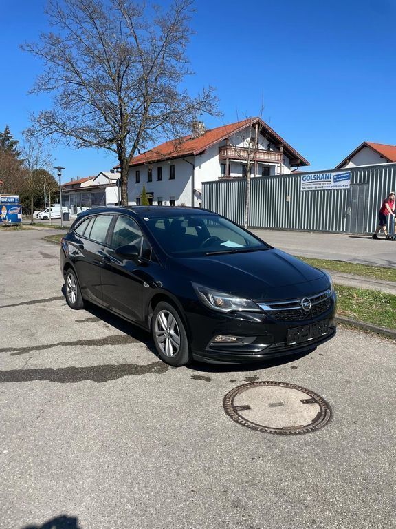 Schwarz Gebraucht 2017 Opel Astra Edition Kombi | 5.999 € (Guter Preis) - Bild 1/4