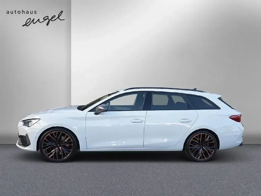 Gebraucht Cupra Leon VZ 310 PS (228 kW) 2024 "nevada" weiss Kombi