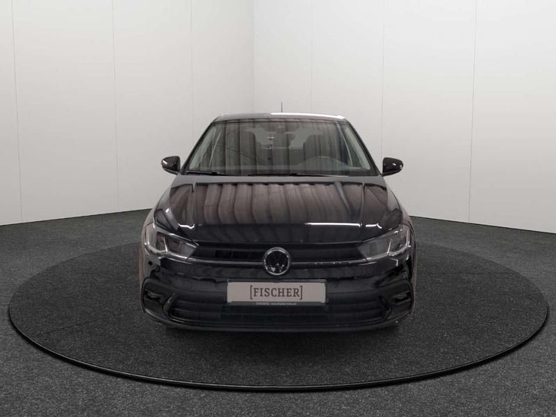 Gebraucht VW Polo Life 95 PS (69 kW) 2024 Silber Kleinwagen