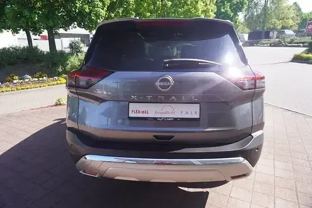 Gebraucht Nissan X-Trail 360º 163 PS (119 kW) 2025 Ceramicgraumet. SUV