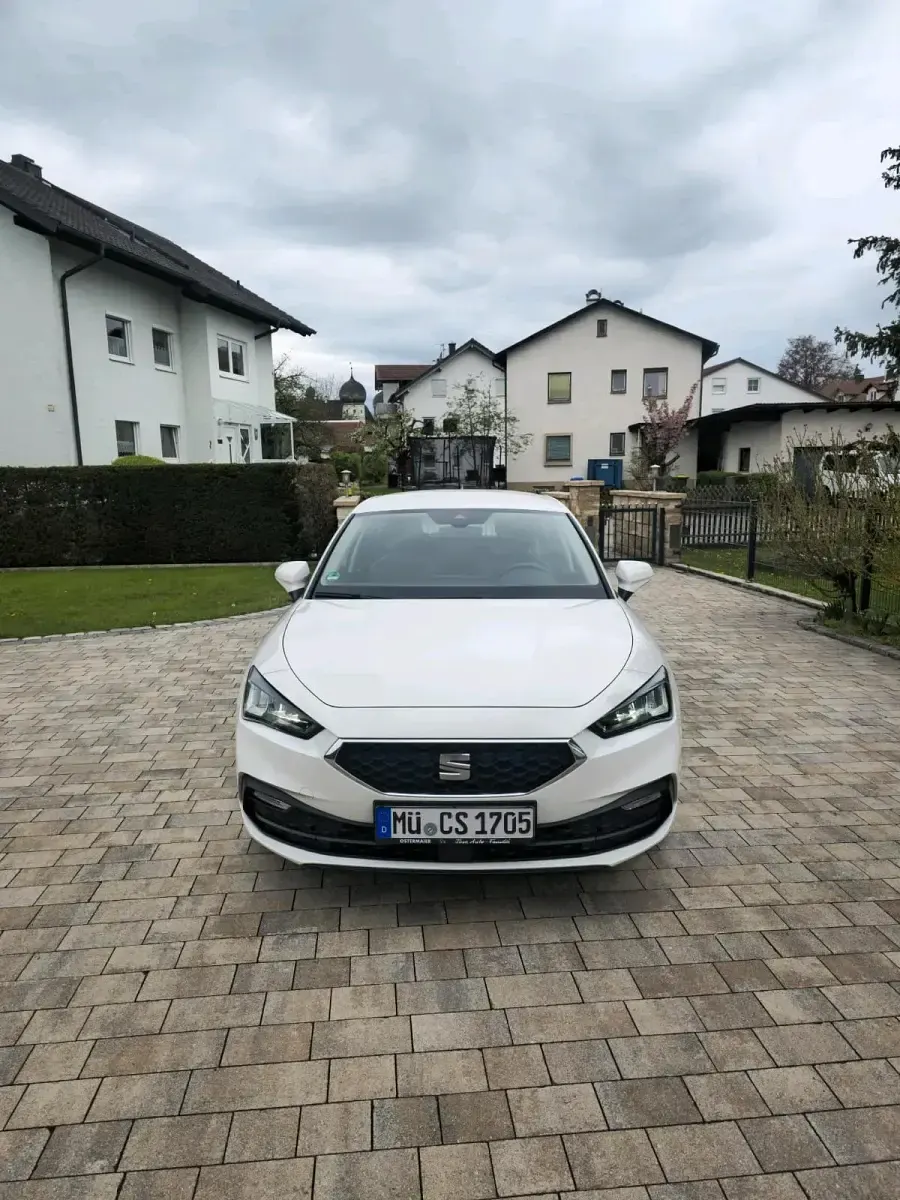 Occasion Seat Leon 115 ch (84 kW) 2020 Blanc Berline