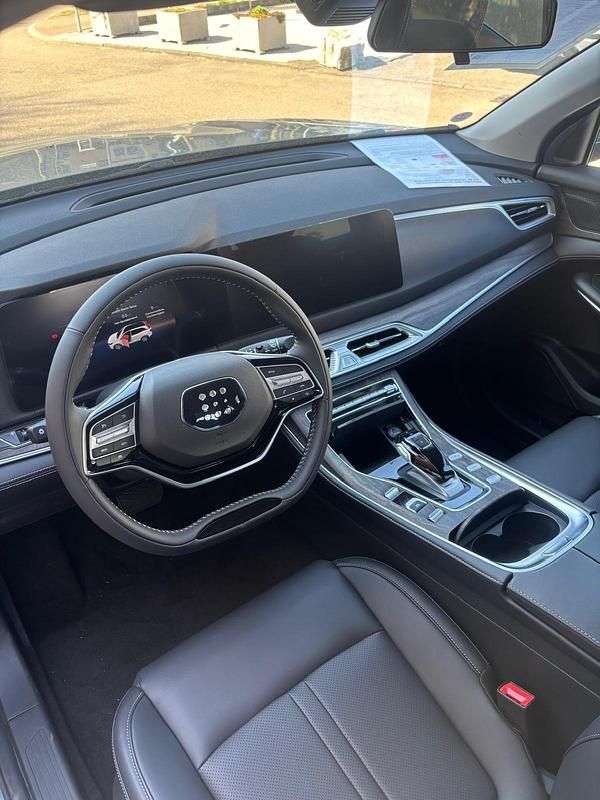 Gebraucht DFSK E5 177 PS (130 kW) 2025 Grün SUV