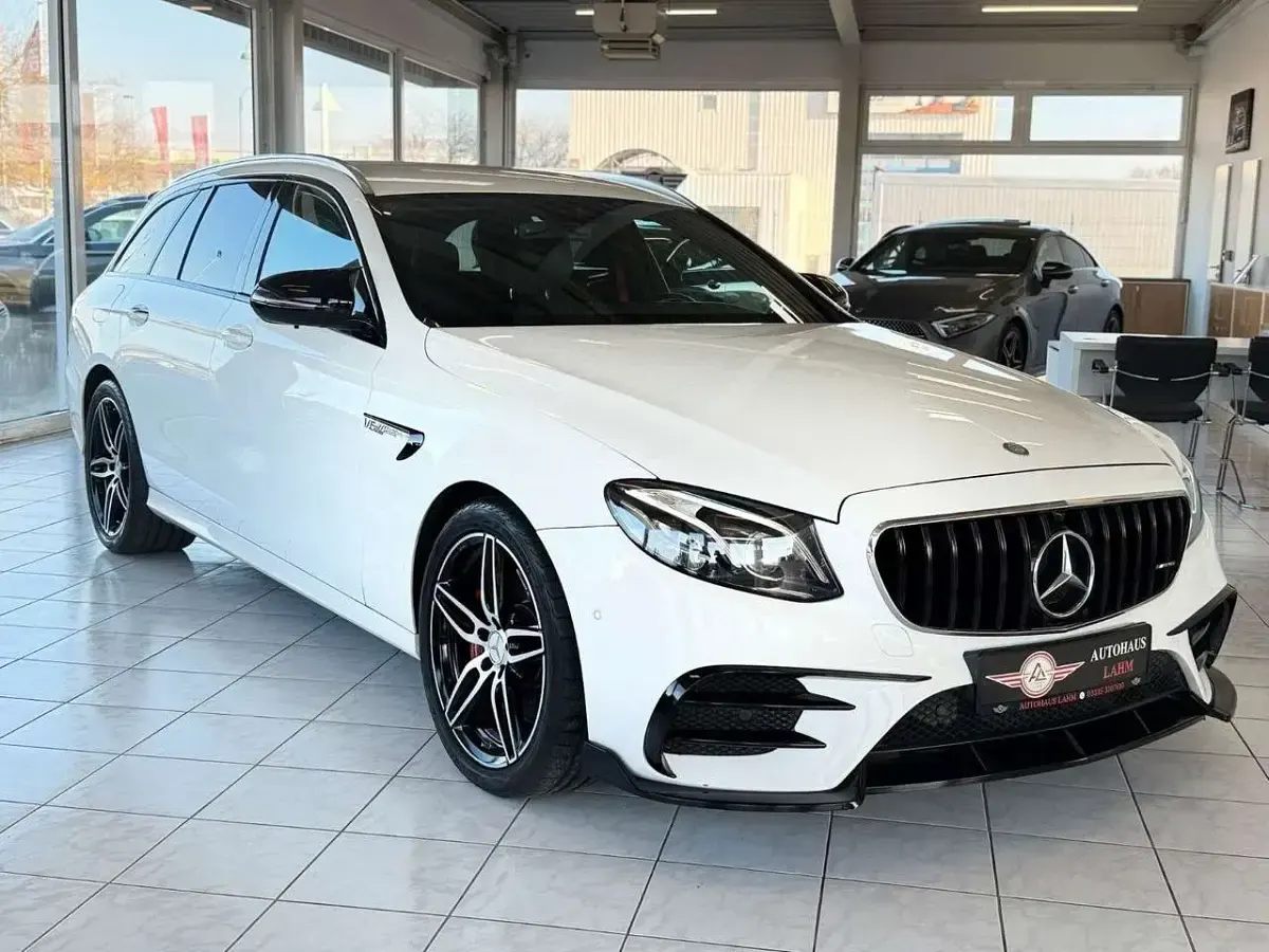 Gebraucht Mercedes E43 AMG AMG 401 PS (294 kW) 2017 Weiß Limousine
